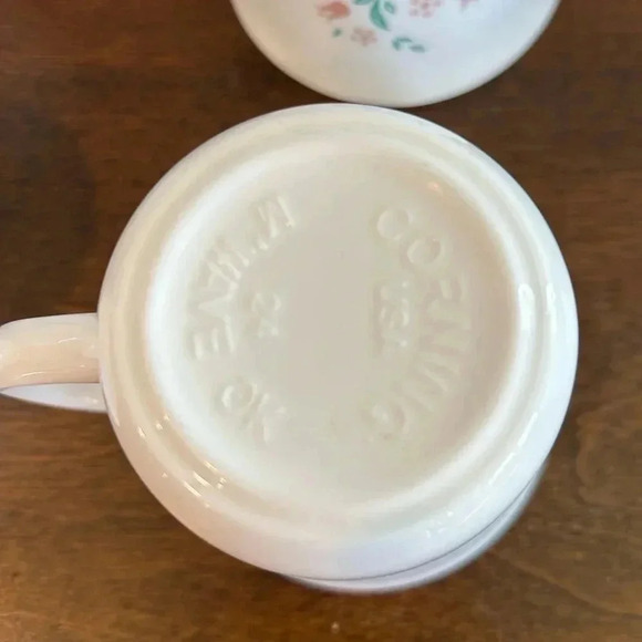 Corning Ware Coffee Mugs Rosemarie Design Vintage Set of 4 Very Good Condition - Picture 7 of 7